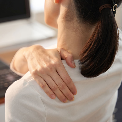 イズミ鍼灸整骨院 保険適用外症状案内（非外傷性症状）